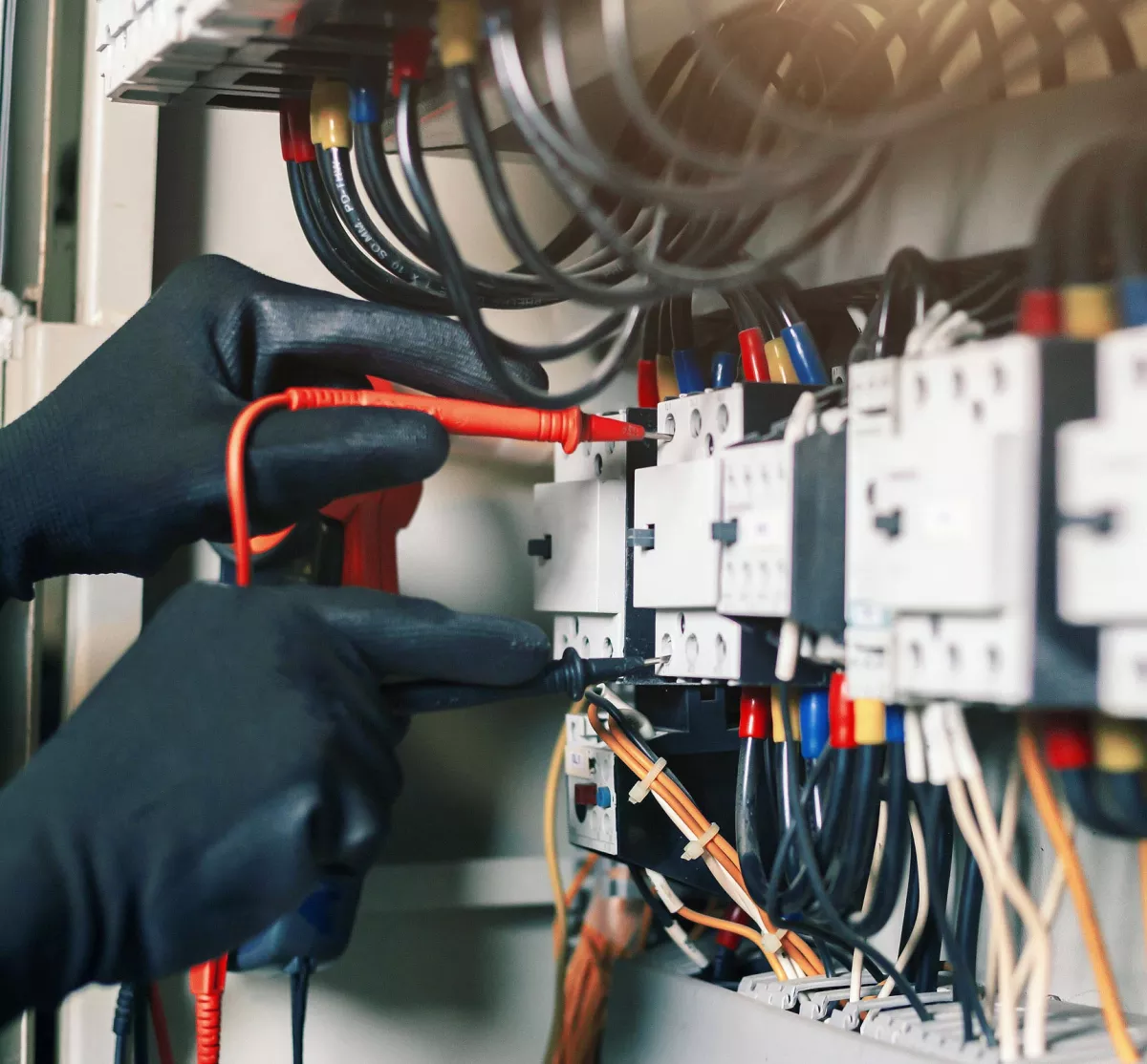 Aukštos įtampos elektros perdavimo linijos ir energetikos infrastruktūra – elektros tinklų projektavimas